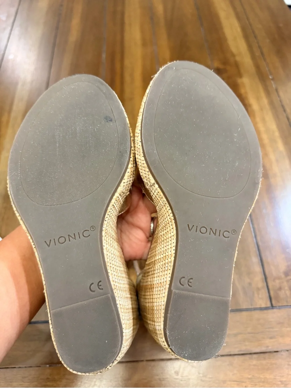 Vionic Marina Metallic Gold Leather Espadrille Wedge Sandals Size 6 Comfort